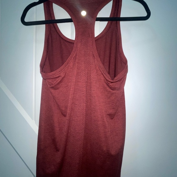 Lulu swiftly tank - Picture 2 of 3